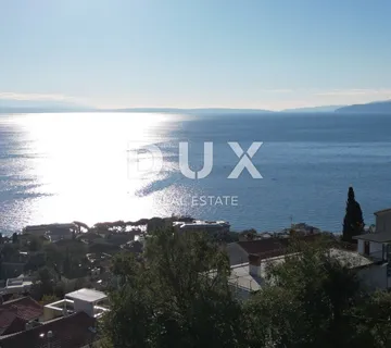 OPATIJA - građevinsko zemljište 1400m2 S LOKACIJSKOM DOZVOLOM!!! i panoramskim pogledom na more