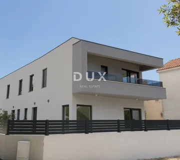 Šibenik, Žaborić, kuća u nizu, 123 m² - Žaborić, Šibenik