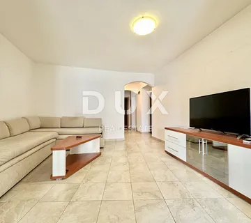 ISTRA, UMAG - Etaža u centru grada, 1. kat, 100 m2