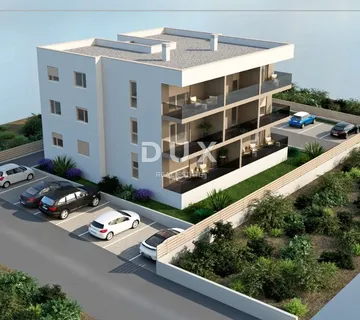 DALMACIJA, ZADAR - Trosoban stan s vrtom u novogradnji