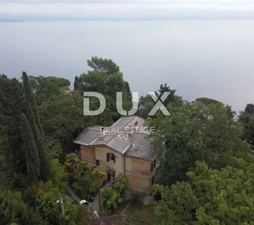 OPATIJA- unikatna Opatijska villa s 2 komforna stana- 2. RED DO MORA!!!! - ukupno 484m2