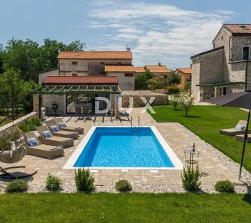 ISTRA, UMAG - Unikatna kamena vila u mirnom okruženju, svega 2km od mora