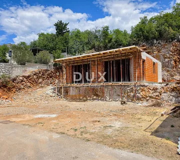 Krk, Omišalj, jednosobni stan, 50 m2, balkon