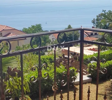 OPATIJA, OPRIĆ - Pogled na more i vrt za uživanje, 2SDB 74m2 - Oprić, Opatija