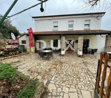 ISTRA, PULA - Kuća s poslovnim prostorom