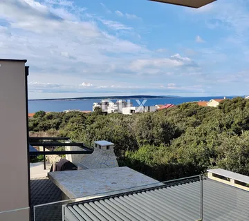OTOK PAG, MANDRE- PRILIKA - Namješten stan u novogradnji - Mandre, Kolan