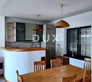 RIJEKA, KRIMEJA - dvoetažni stan sa okućnicom, na traženoj lokaciji