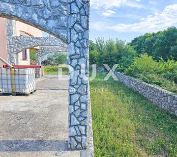 OTOK KRK, KRAS - 4 stambene jedinice na rubu zelene zone - Kras, Dobrinj