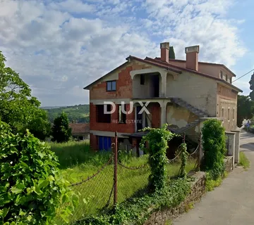 ISTRA, BUJE - Samostojeća kuća za adaptaciju - Momjan, Buje