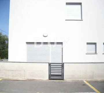 OTOK KRK, MALINSKA - Apartman 1S+DB u prizemlju - Malinska, Malinska-Dubašnica