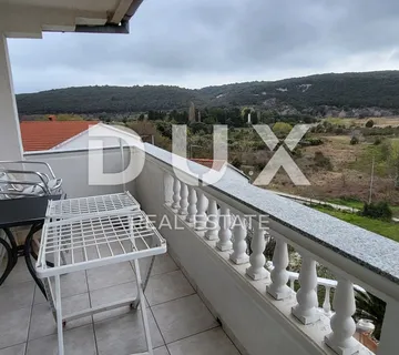 OTOK RAB, KAMPOR - Apartmanski stan, (2 apartmana) potpuno uređen, za investiciju - Kampor, Rab
