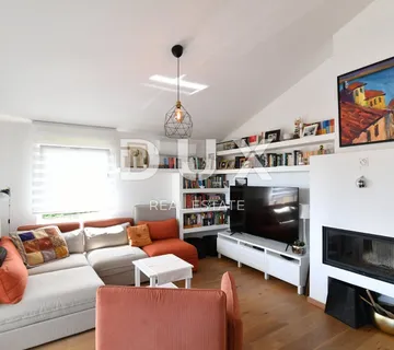 KASTAV - luksuzni penthouse s pogledom na more