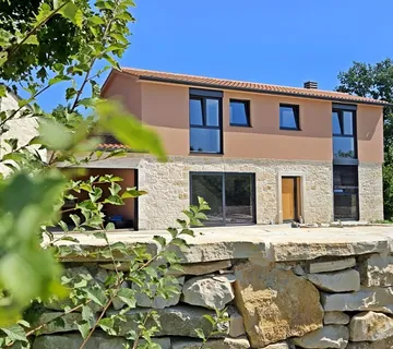 Istra, Labin, kamena kuća, 157.30m2