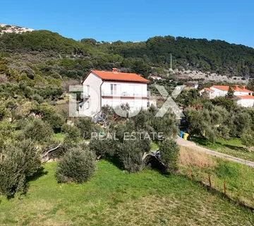 OTOK RAB, BARBAT - Kuća s 5 apartmana okružena prirodom - Barbat na Rabu, Rab