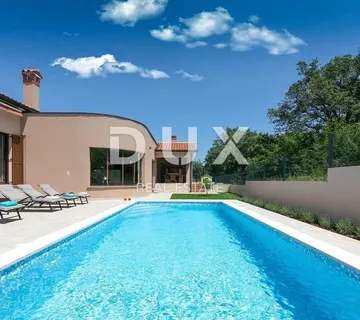 ISTRA, LABIN - Prekrasna vila s bazenom 205 m2
