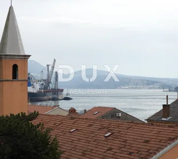 BAKAR- stan, etaža 140m2 sa pogledom na more