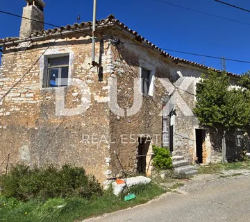 ISTRA, ŽMINJ - Dvije kamene kuće spremne za obnovu