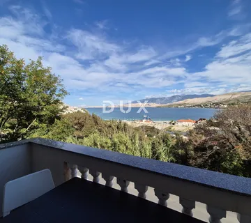 PAG, GRAD PAG - Prostrana kuća s panoramskim pogledom na more i Velebit
