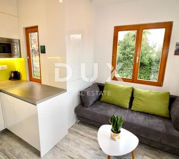 LOVRAN - stan drugi red do mora, 35m2, pogled na more