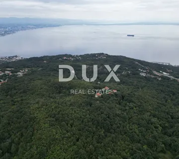 OPATIJA, VEPRINAC- zemljište 6700m2 s prekrasnim pogledom na more za planinarski dom, sportsko - rekreacijske- turističke namjene - Veprinac, Opatija