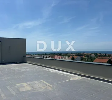 ISTRA, POREČ - Ekskluzivni penthouse s krovnom terasom i otvorenim pogledom na more! SNIŽENO!
