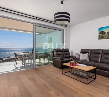 OPATIJA, CENTAR – zimski najam – prostrani apartman s pogledom na more, garažom i terasom