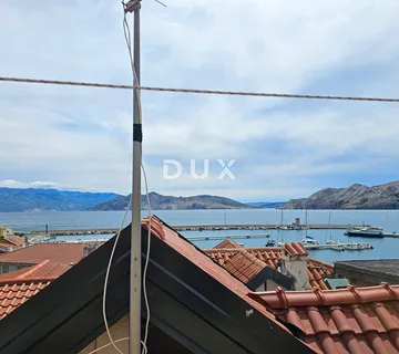 OTOK KRK, BAŠKA - Kuća u centru 40m od rive s terasom s pogledom na more!