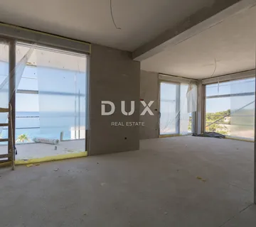PRIMOŠTEN, DOLAC - Stan na 2. katu s pogledom - Primošten Burnji, Primošten