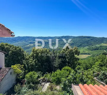 ISTRA, MOTOVON - Kuća u centru Motovuna s predivnim pogledom