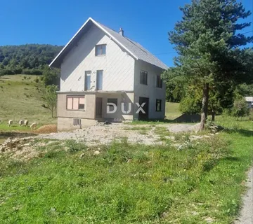 GORSKI KOTAR, MRKOPALJ - Kuća s građevinskom dozvolom za rekonstrukciju