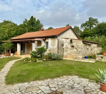 UMAG, OKOLICA - Idilična kuća na osami, blizina mora