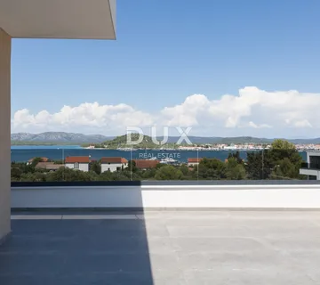 DALMACIJA, MURTER - Penthouse 300m od plaže! - Murter, Murter-Kornati