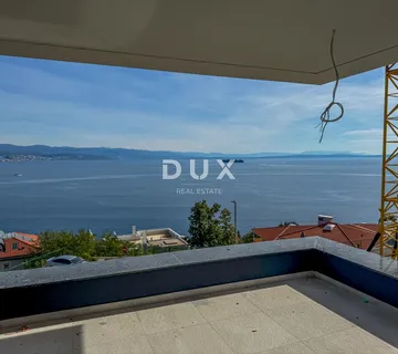 OPATIJA, CENTAR - luksuzan stan na top lokaciji s panoramskim pogledom na more, jacuzzijem i garažom