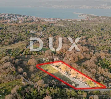 Otok Krk, Šilo - Očišćeno, ravno poljoprivredno zemljište, buduće građevinsko, 600m do prekrasnih plaža, mora i supermarketa s pristupnim putem! - Šilo, Dobrinj