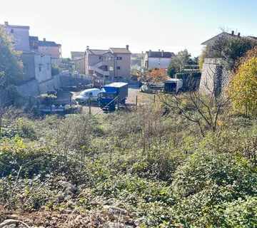 RIJEKA, ZAMET - ravno građevinsko zemljište za 12 stanova