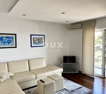 OPATIJA – Elegantan stan s panoramskim pogledom na Kvarner