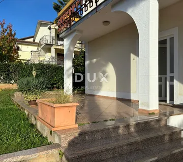 ISTRA, POREČ - Komforan stan sa okućnicom u centru grada!