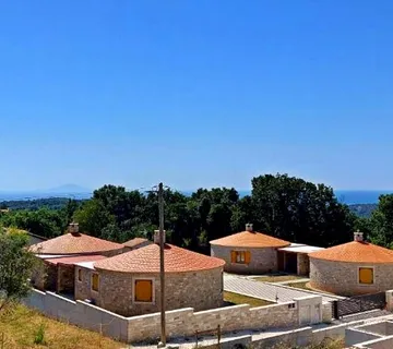 ISTRA, MARČANA - Iznimna nekretnina u blizini mora
