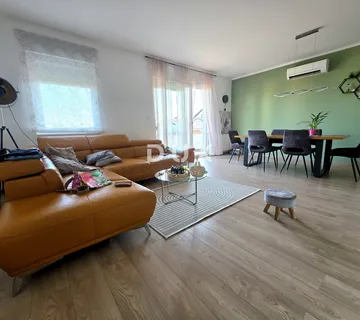 RIJEKA, GRBCI - Komforan 2S+DB