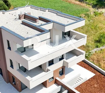 NOVALJA, JAKIŠNICA - Luksuzan Penthouse 123 m2 s pogledom na cijeli zaljev - Lun, Novalja