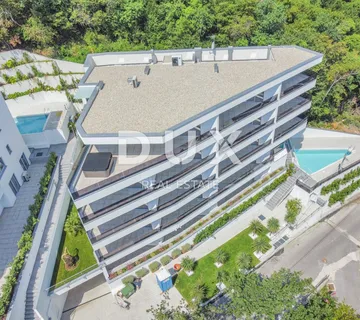 OPATIJA, CENTAR - odličan penthouse u novogradnji s pogledom na more, zajednički bazen, garaža