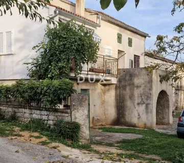 ISTRA, KANFANAR - Autohtono istarsko imanje