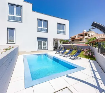 ISTRA, PREMANTURA - Dvojna luksuzna vila nadomak prirodnih plaža - Premantura, Medulin