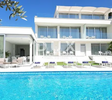 DALMACIJA, ZADAR - Luksuzan hotel na top lokaciji