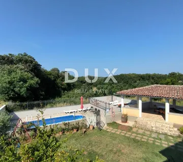 ISTRA, PULA - Apartmanska kuća na mirnoj i traženoj lokaciji!