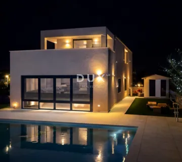 Istra, Galižana, dvojna vila, 100 m2, pogled na more - Vodnjan