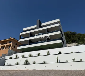OPATIJA, CENTAR - fantastičan penthouse s pogledom u novogradnji iznad centra Opatije