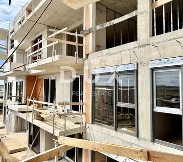 ISTRA, UMAG - Vrhunski 2S+DB s balkonom u novogradnji