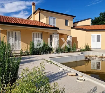 ISTRA, BUJE - Kuća s bazenom - Kaštel, Buje