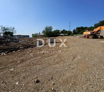 OPATIJA, MATULJI, JUŠIĆI- građevinsko zemljište 4557m2 za halu / poslovnu zgradu